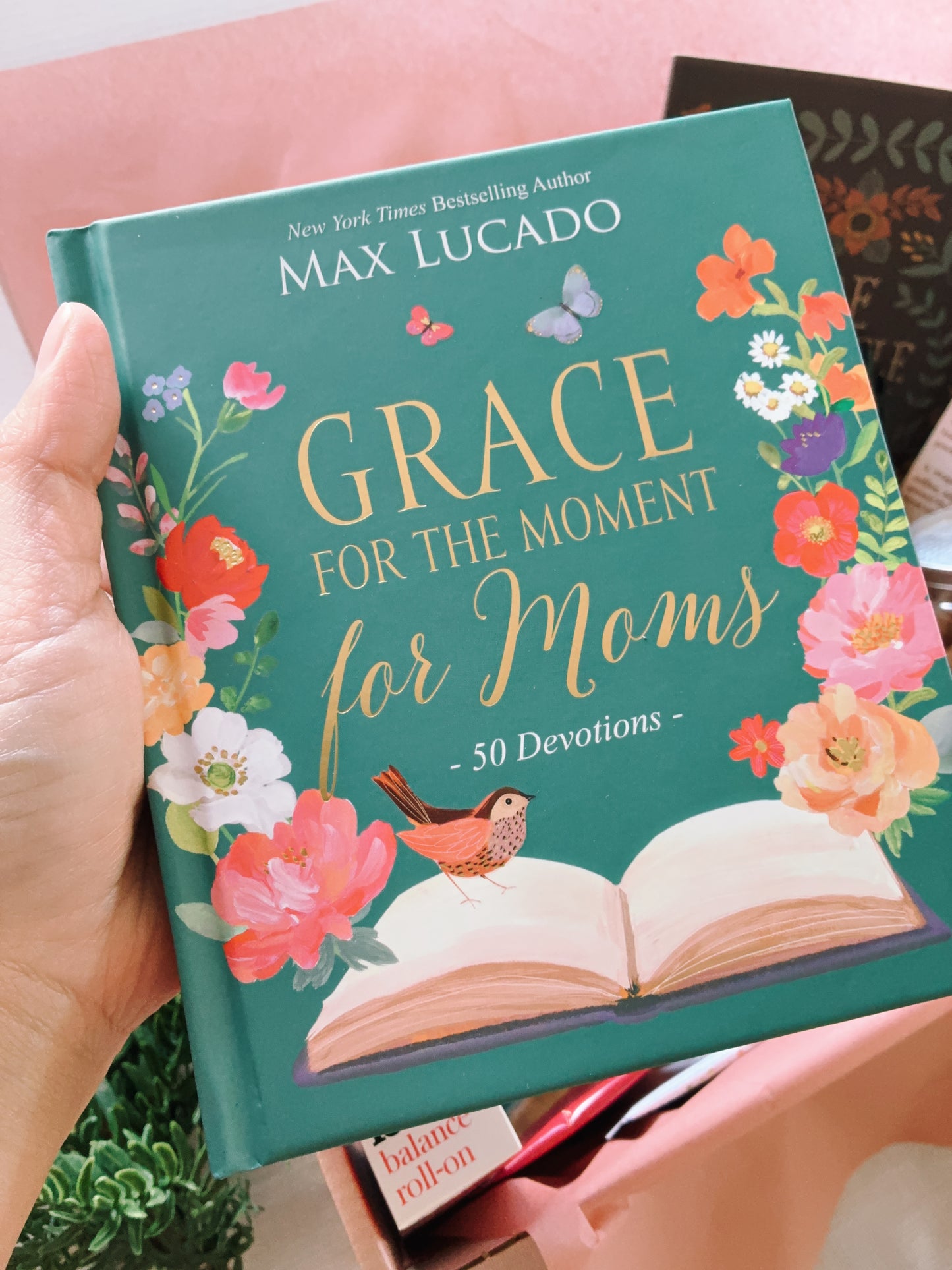 Grace for the Moment for Moms and Cocoa Comfort - Christian Gift Box